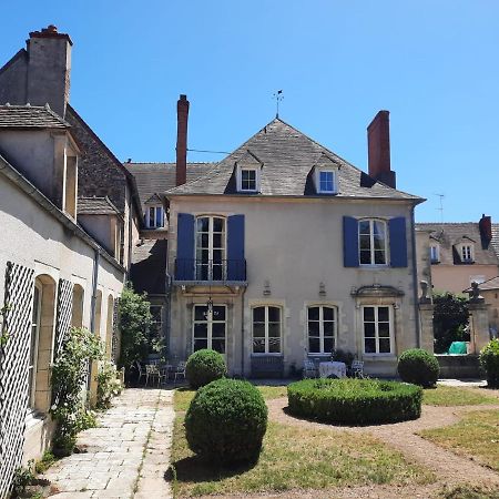 Maison Zola Bed & Breakfast Saint-Amand-Mont-Rond Bagian luar foto