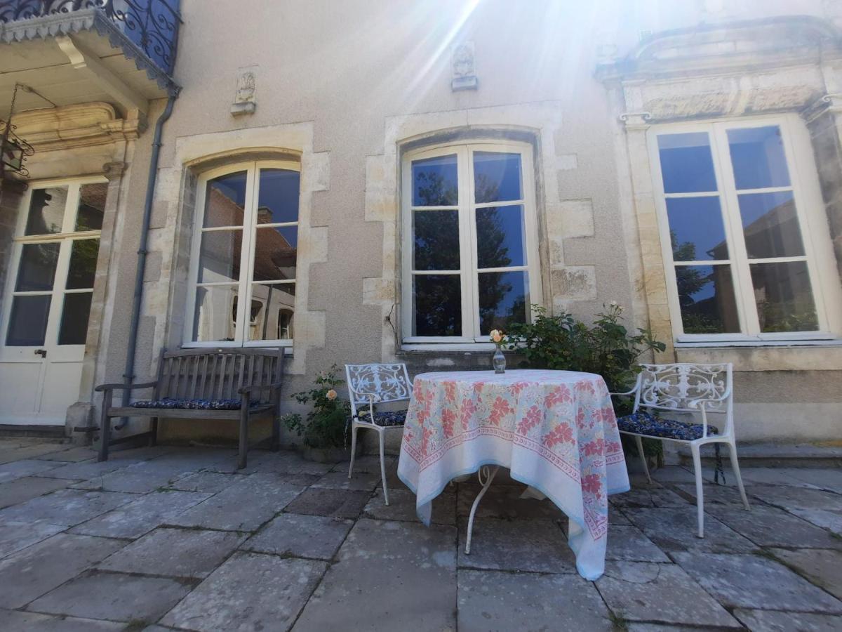 Maison Zola Bed & Breakfast Saint-Amand-Mont-Rond Bagian luar foto