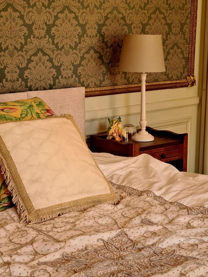 Maison Zola Bed & Breakfast Saint-Amand-Mont-Rond Bagian luar foto