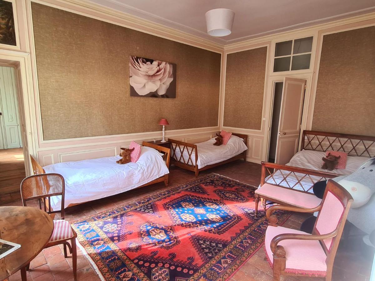 Maison Zola Bed & Breakfast Saint-Amand-Mont-Rond Bagian luar foto